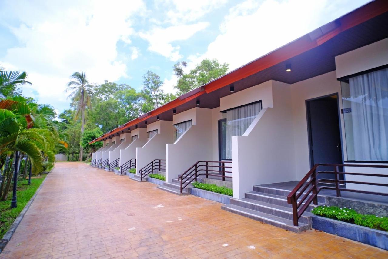 Rnana Grand Hotel Phang Nga Luaran gambar